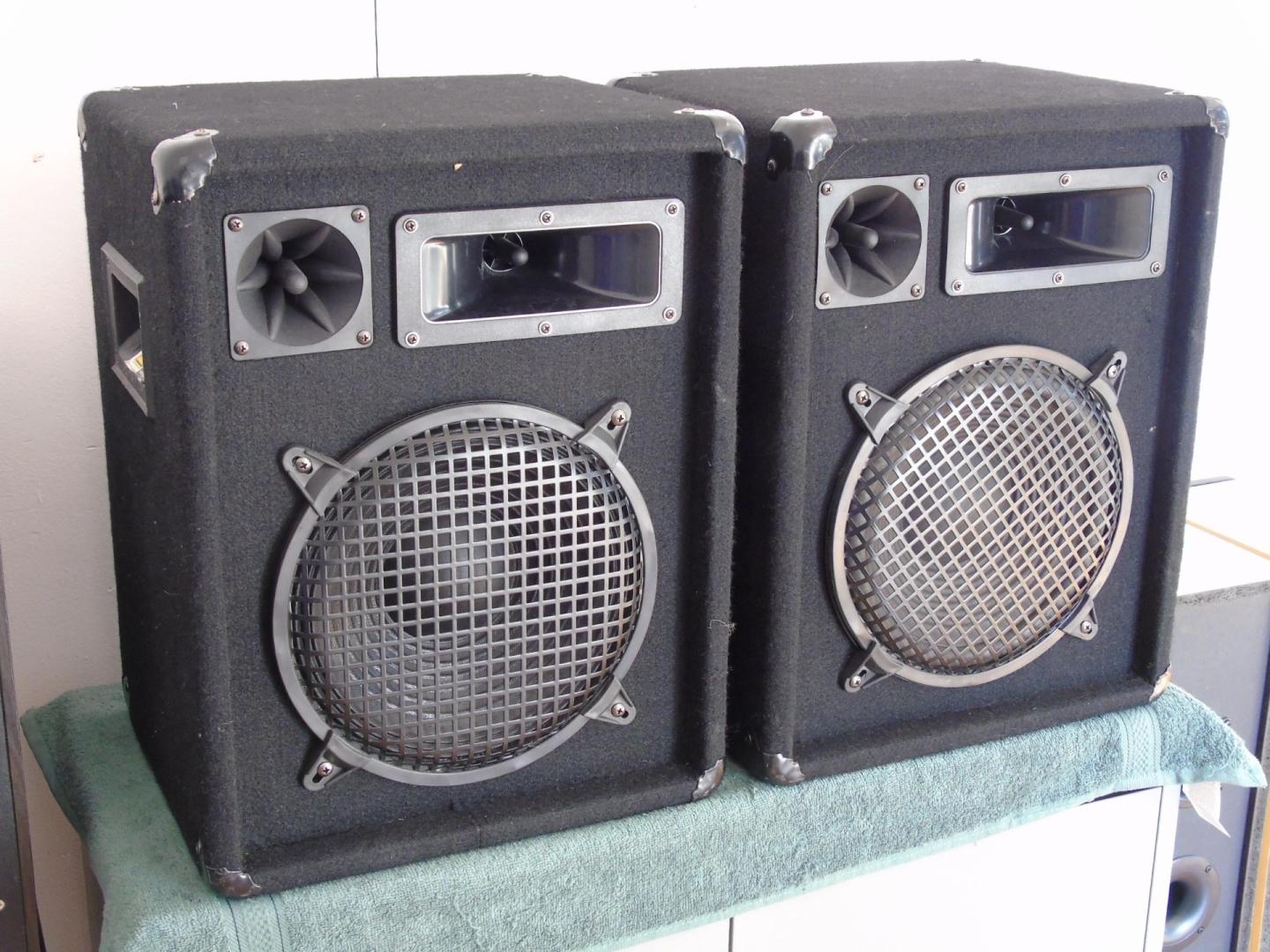 Kolumny estradowe Omnitronic 2x 400 wat. sprawne. DOSTAWA.