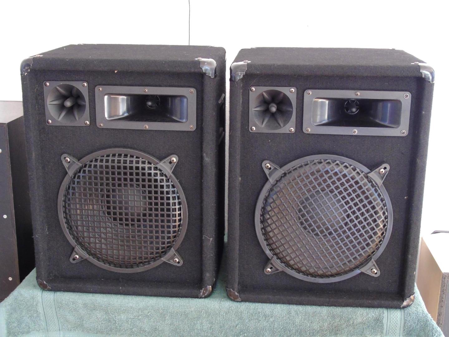 Kolumny estradowe Omnitronic 2x 400 wat. sprawne. DOSTAWA.