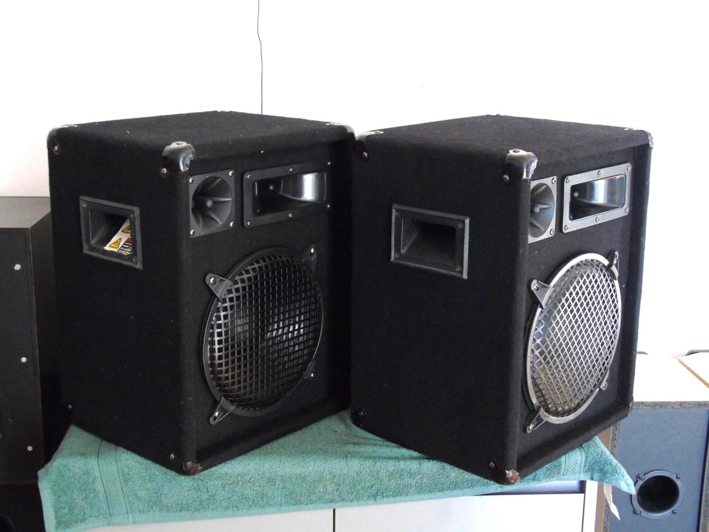 Kolumny estradowe Omnitronic 2x 400 wat. sprawne. DOSTAWA.
