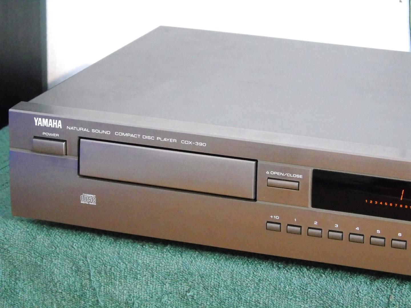 cd yamaha cdx-390 sprawny i ładny tytan. wysyłka.
