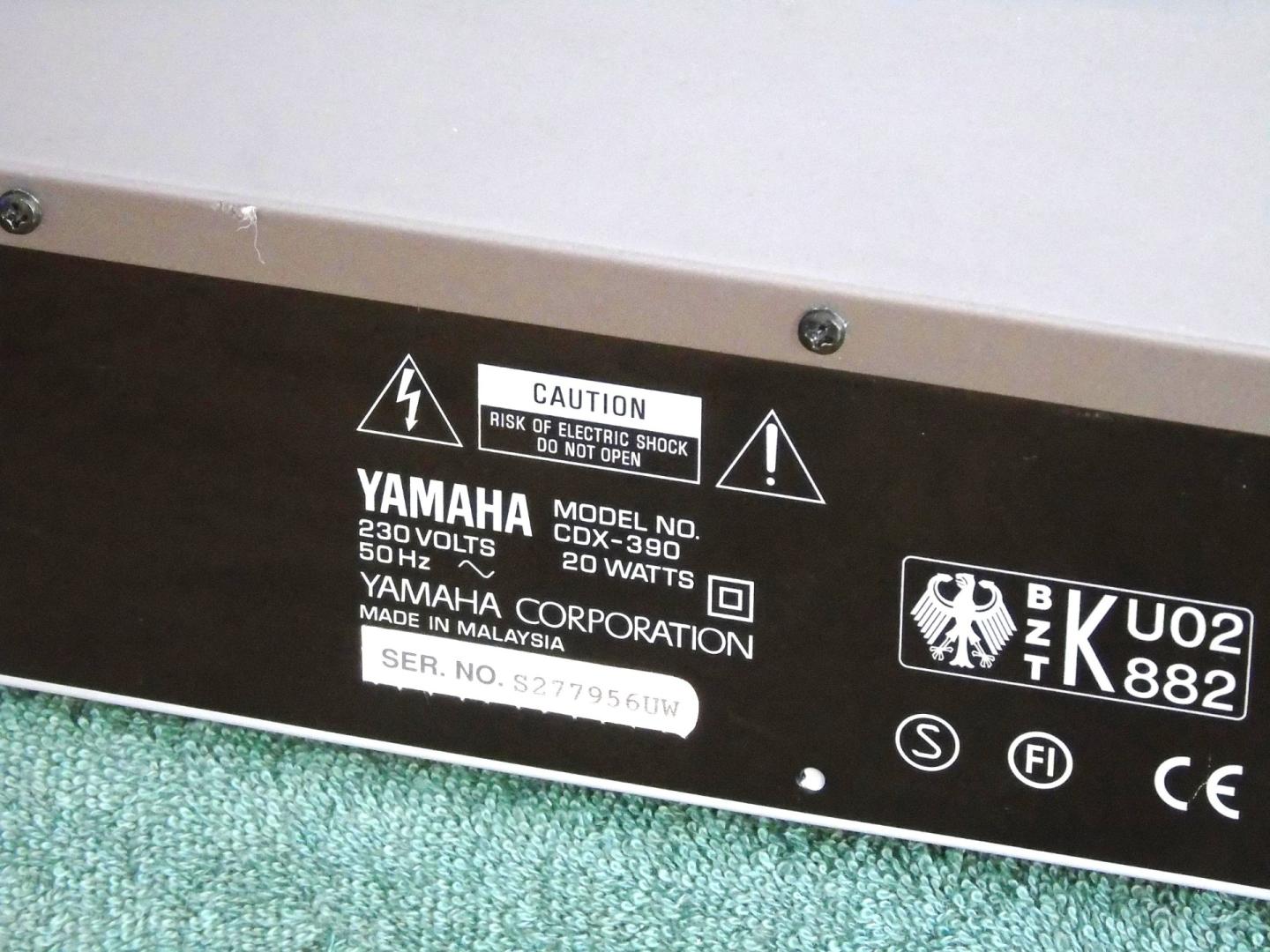 cd yamaha cdx-390 sprawny i ładny tytan. wysyłka.