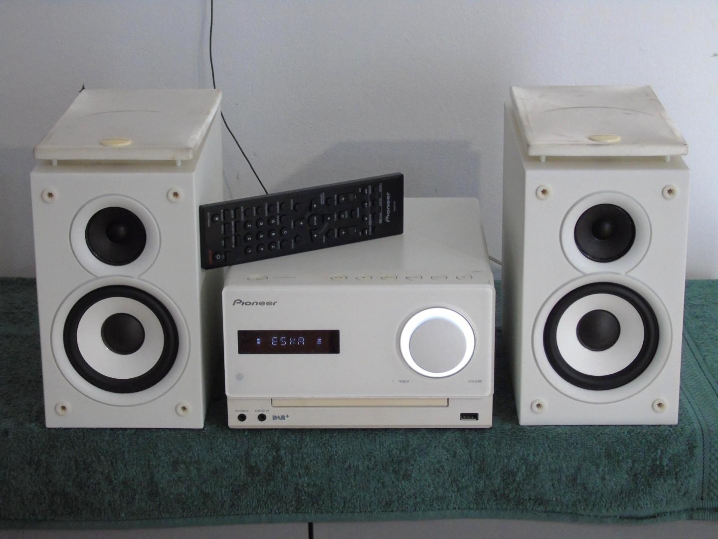 wieża stereo pioneer pilot usb mp-3 bt cd radio dab rds 2x aux kol. do