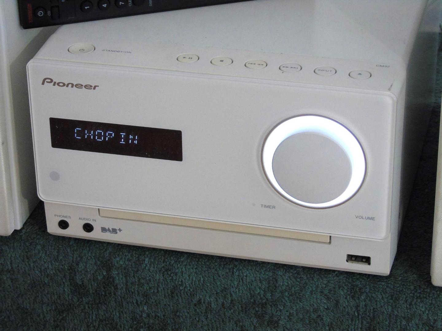 wieża stereo pioneer pilot usb mp-3 bt cd radio dab rds 2x aux kol. do