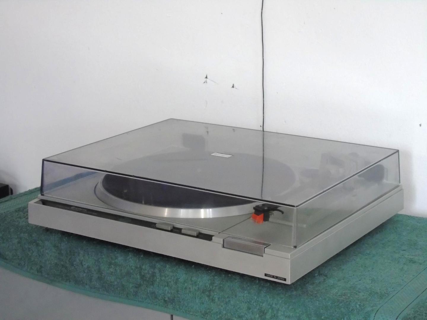 Gramofon achi HT50S. Direct Drive. pół-automat igła sprawny. DSTAWA