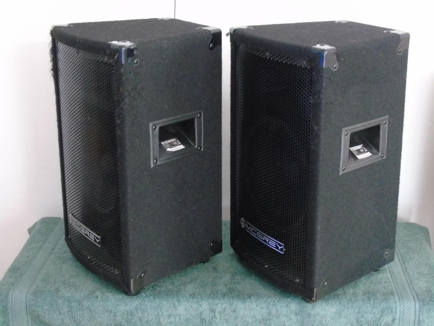 Kolumny estradowe McGrey-8 mocne 2x 300 wat. sprawne. DOSTAWA.
