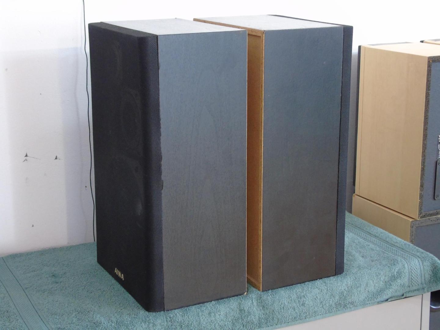 Świetne kolumny stereo Aiwa SX-55 ładne. DOSTAWA