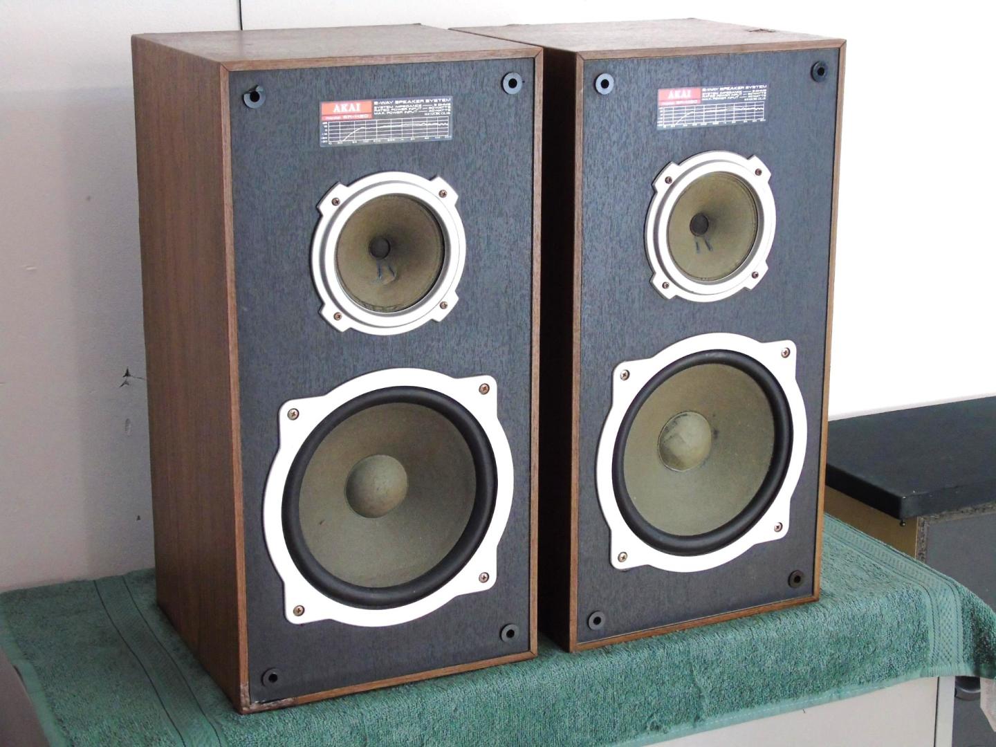 Kolumny audio Akai SR-H30 świetne stereo Vintage. DOSTAWA