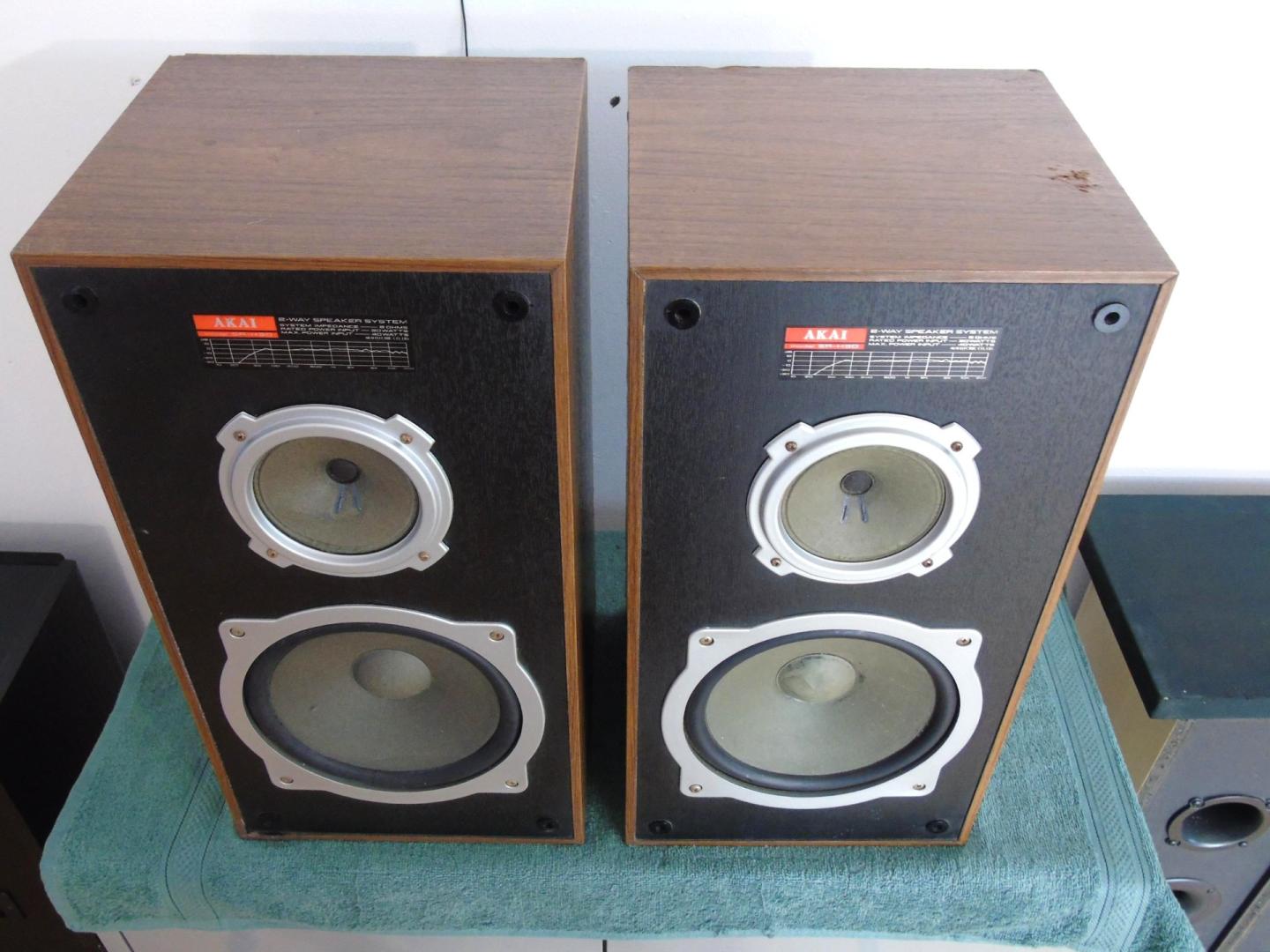 Kolumny audio Akai SR-H30 świetne stereo Vintage. DOSTAWA