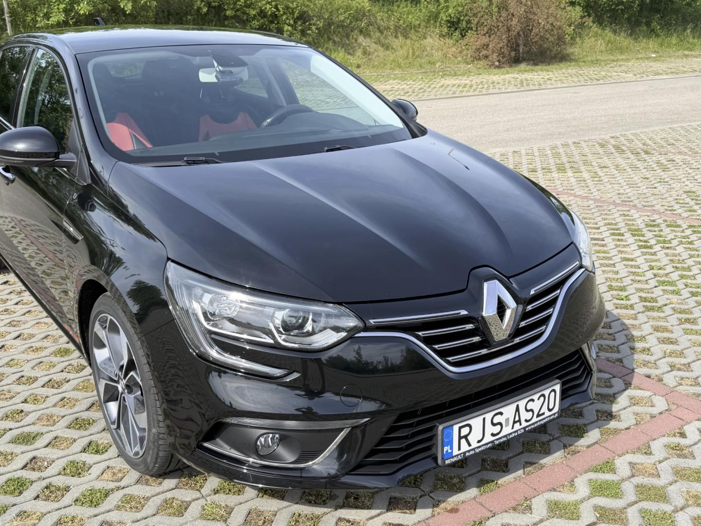 Renault Megane 4 Intens 1.2 Tce 130 KM 2018 r. - stan doskonały