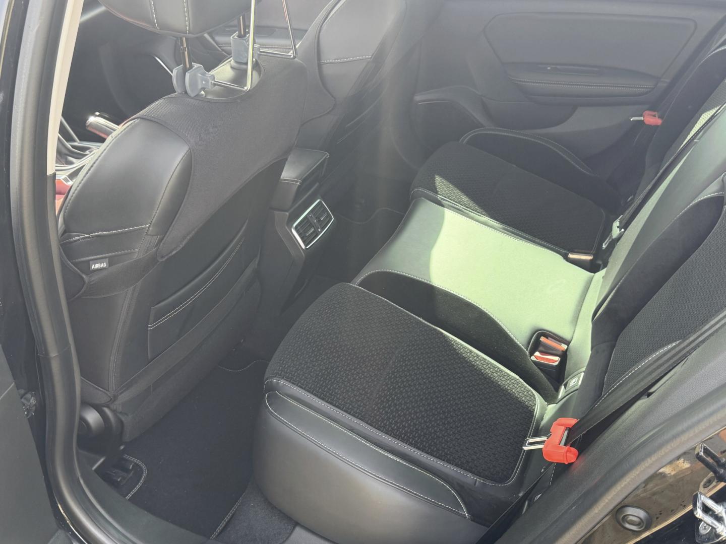 Renault Megane 4 Intens 1.2 Tce 130 KM 2018 r. - stan doskonały
