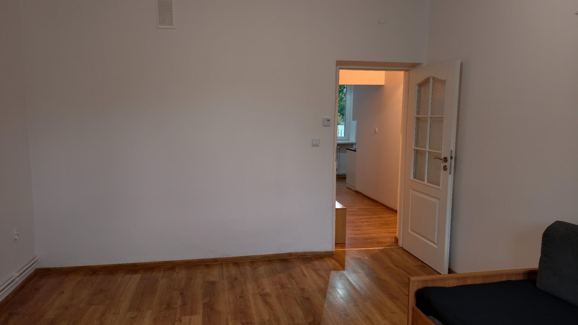 Do wynajęcia mieszkanie 2-pokojowe, parter, centrum Jasła