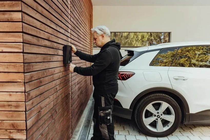 Montaż stacji ładowania samochodów elektrycznych w firmie