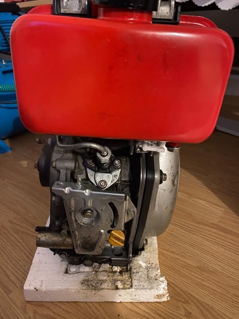 Silnik Yanmar L48EE diesel