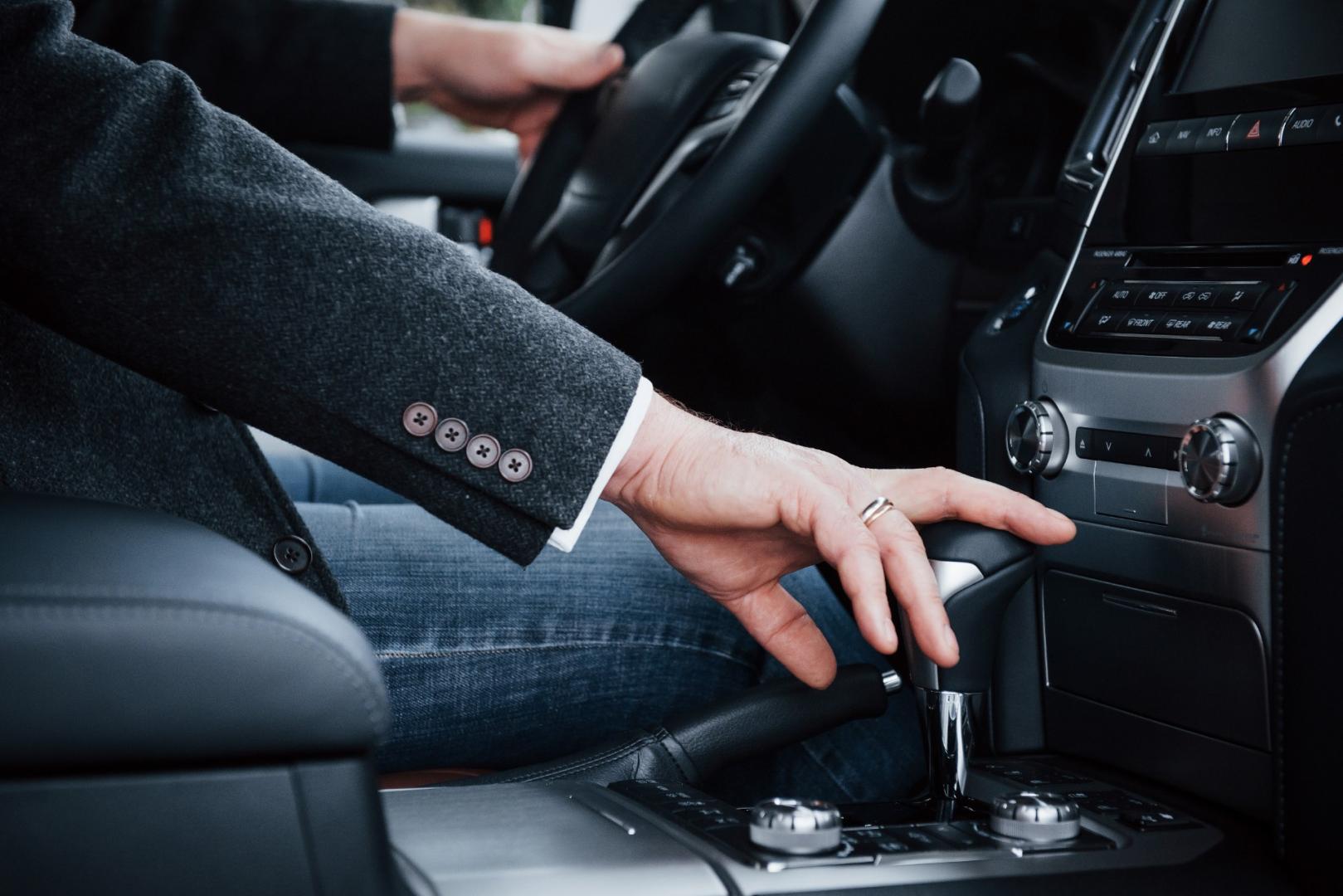 Dynamiczna Wymiana Oleju w Skrzyniach Biegów Automatycznych Liqui Moly
