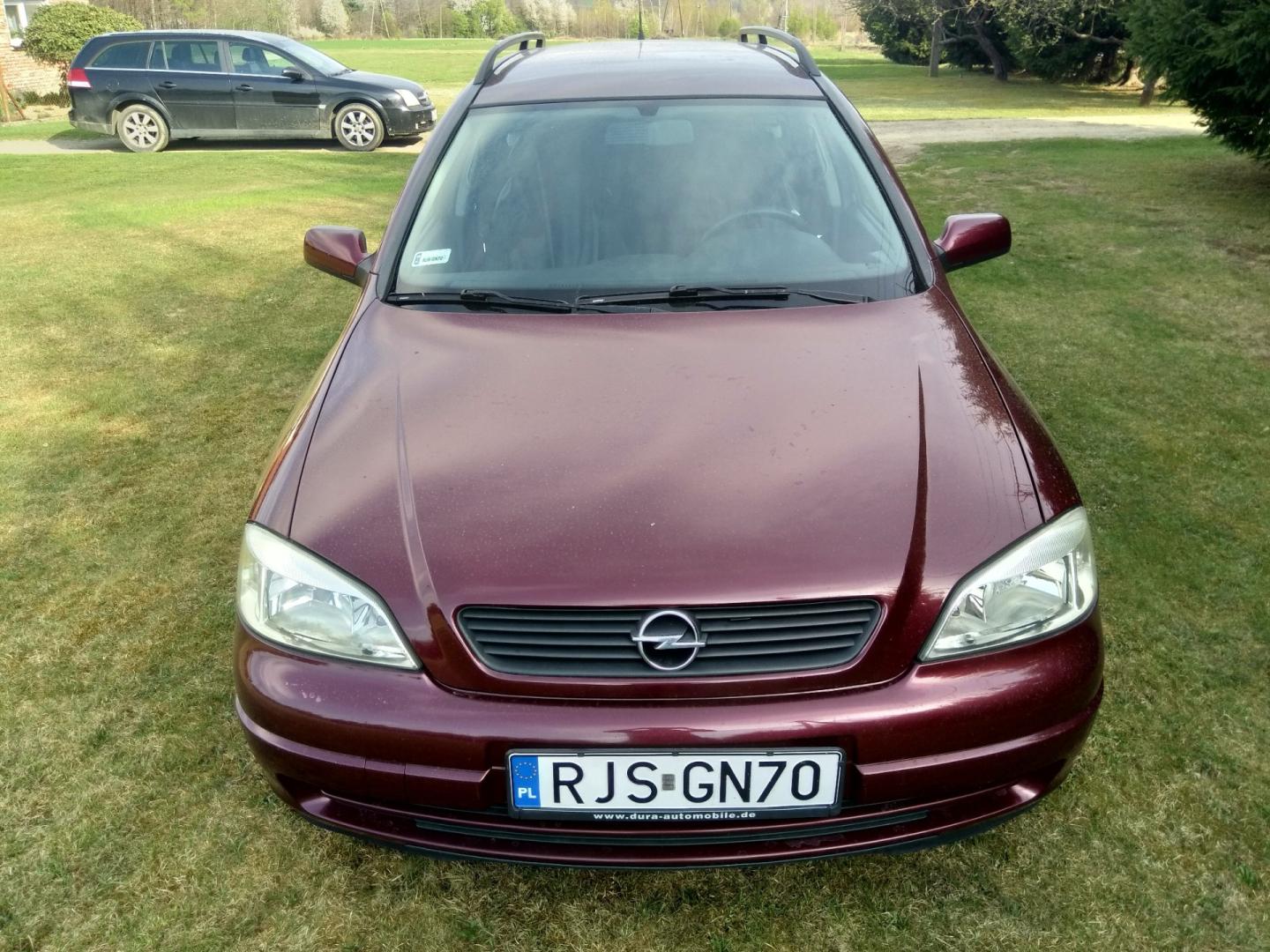 Opel Astra G/2002r./217tys./bez grama korozji/nowe opony/nowe OC/alu16