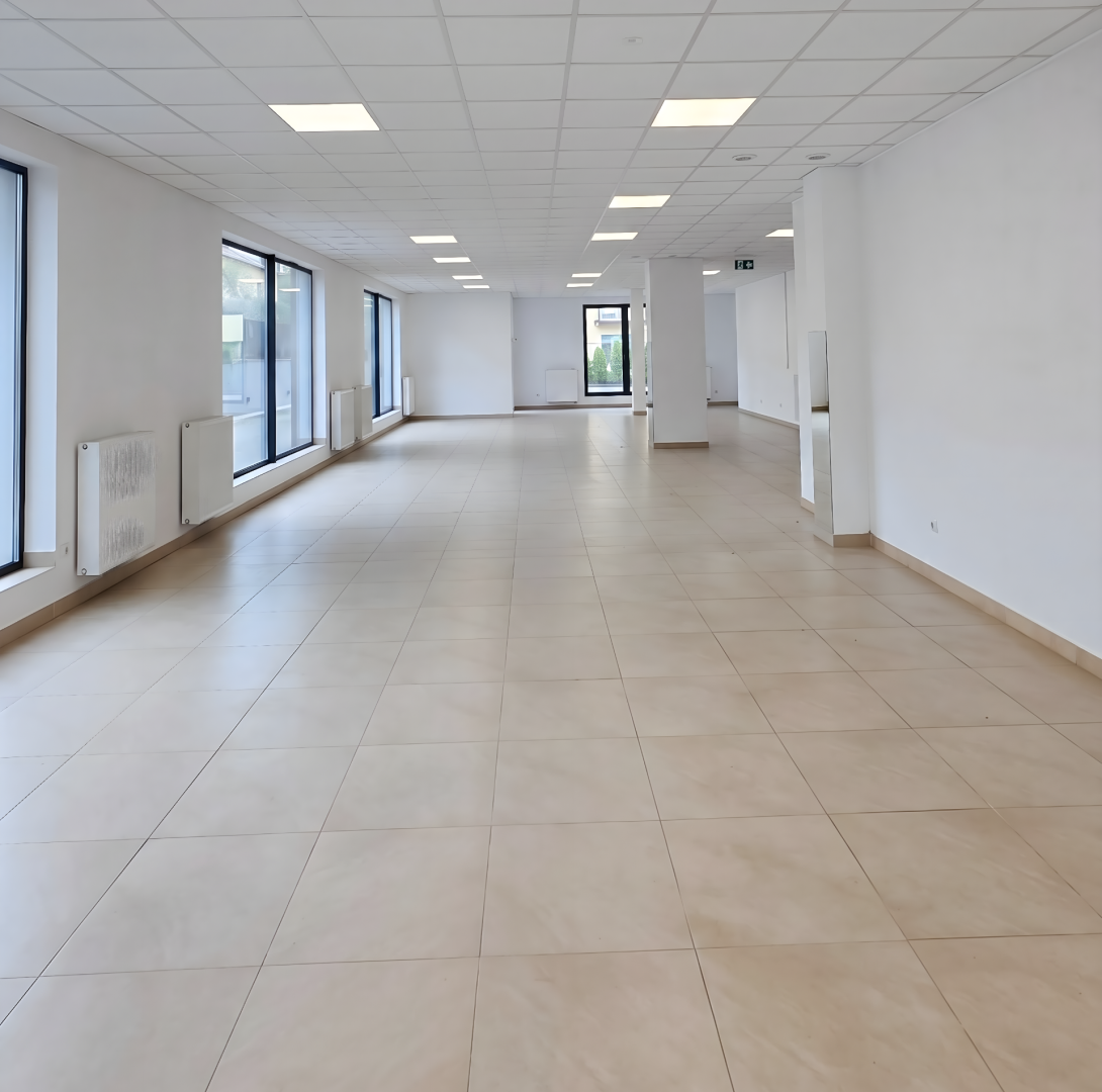 Nowoczesny lokal na parterze w centrum Jasła - 222 m, CENA BRUTTO