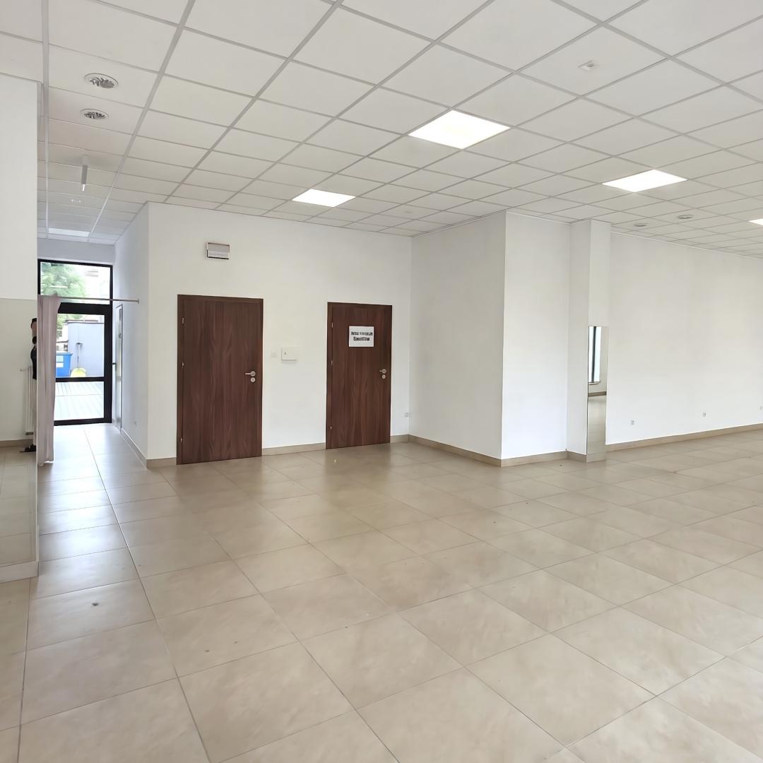 Nowoczesny lokal na parterze w centrum Jasła - 222 m, CENA BRUTTO