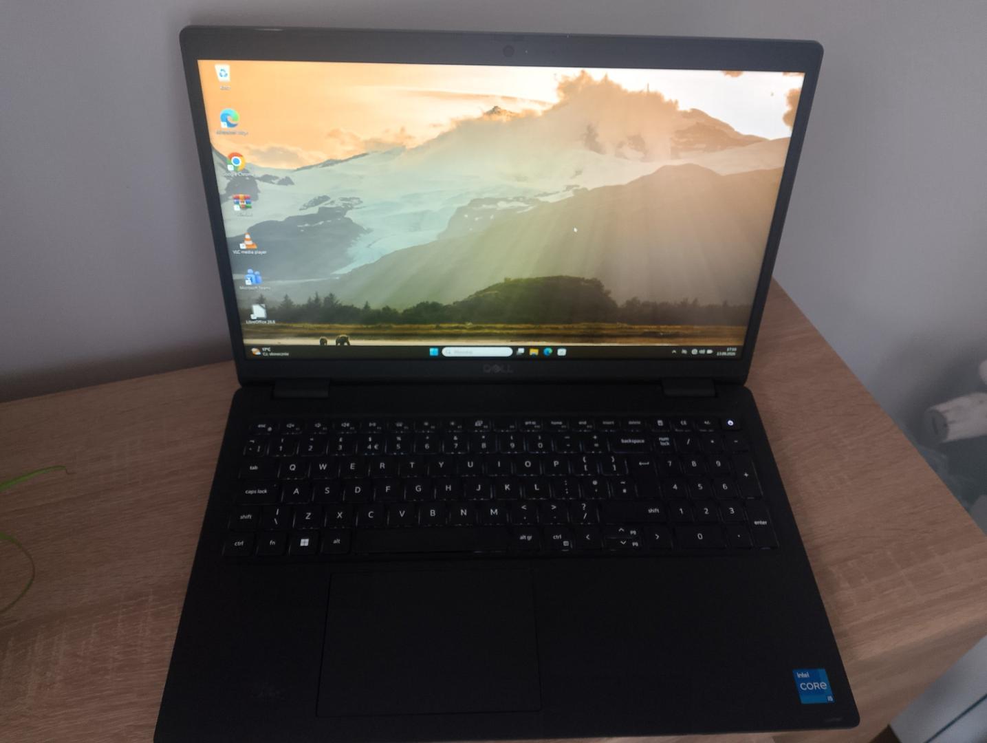Dell latitude 3520 i5 11 gen 15.6 cala