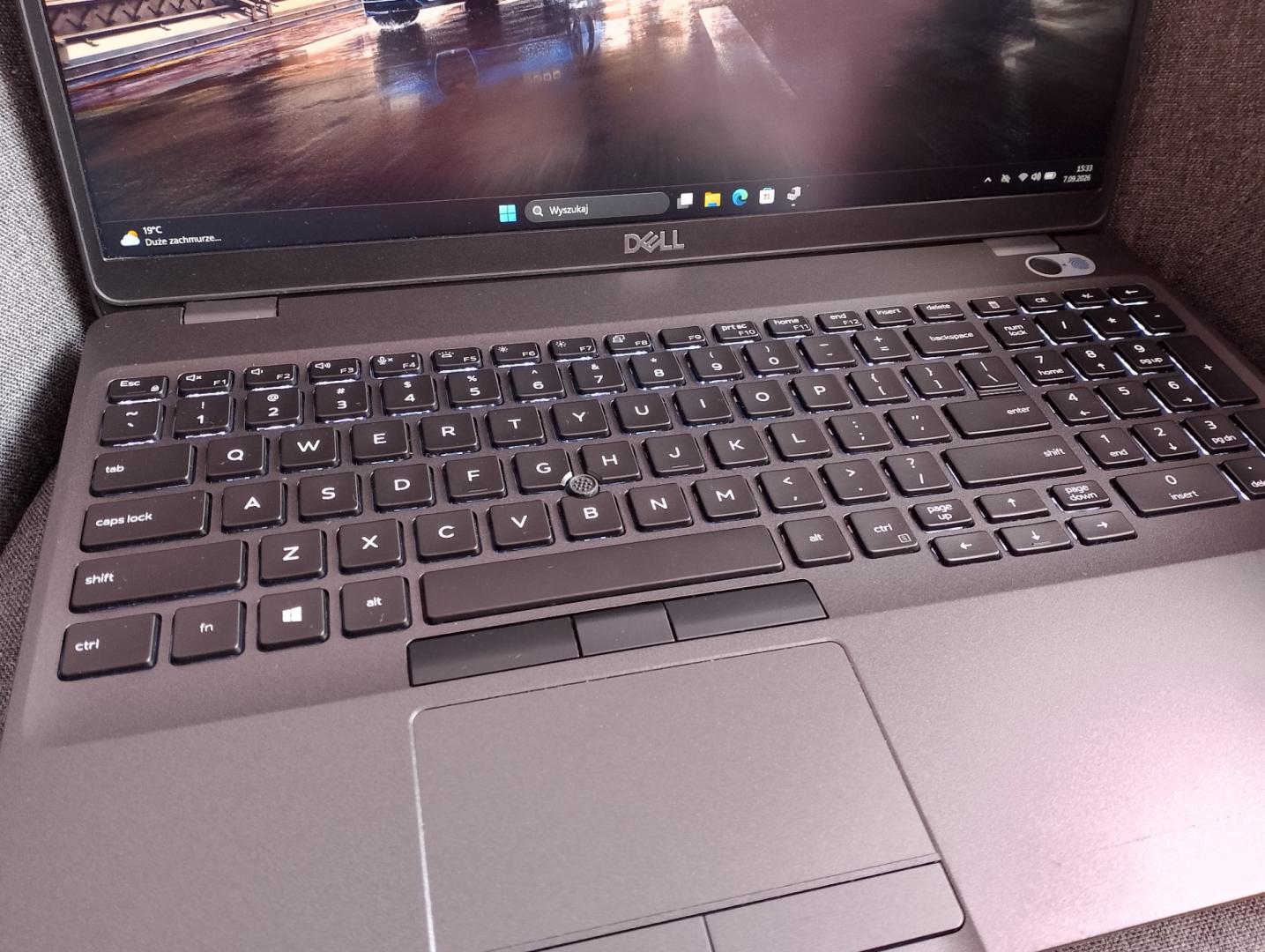 Dell latitude 5501 i5 9H 15.6 FHD 16/512
