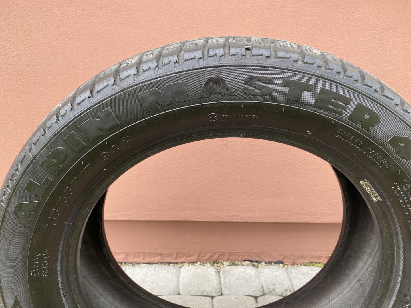 Opony Zimowe bieżnikowane Alpin Master 4 215/55/R17 bieżnik 6.3mm