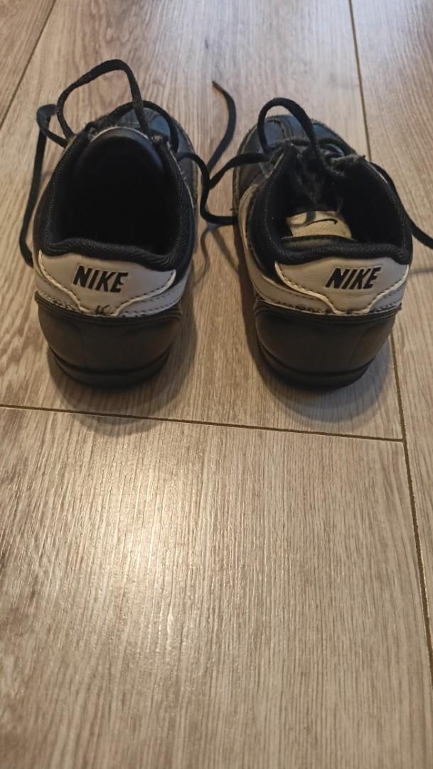 Buciki dziecięce Nike rozmiar 21