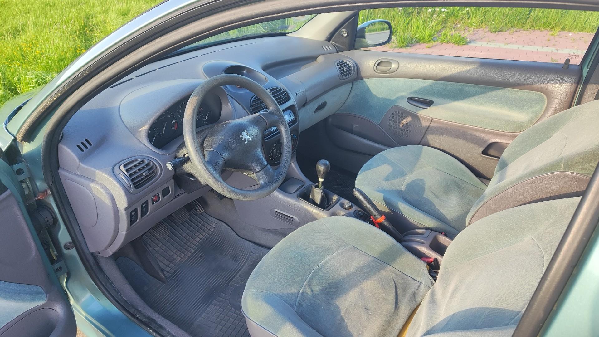Peugeot 206 1.1 16v