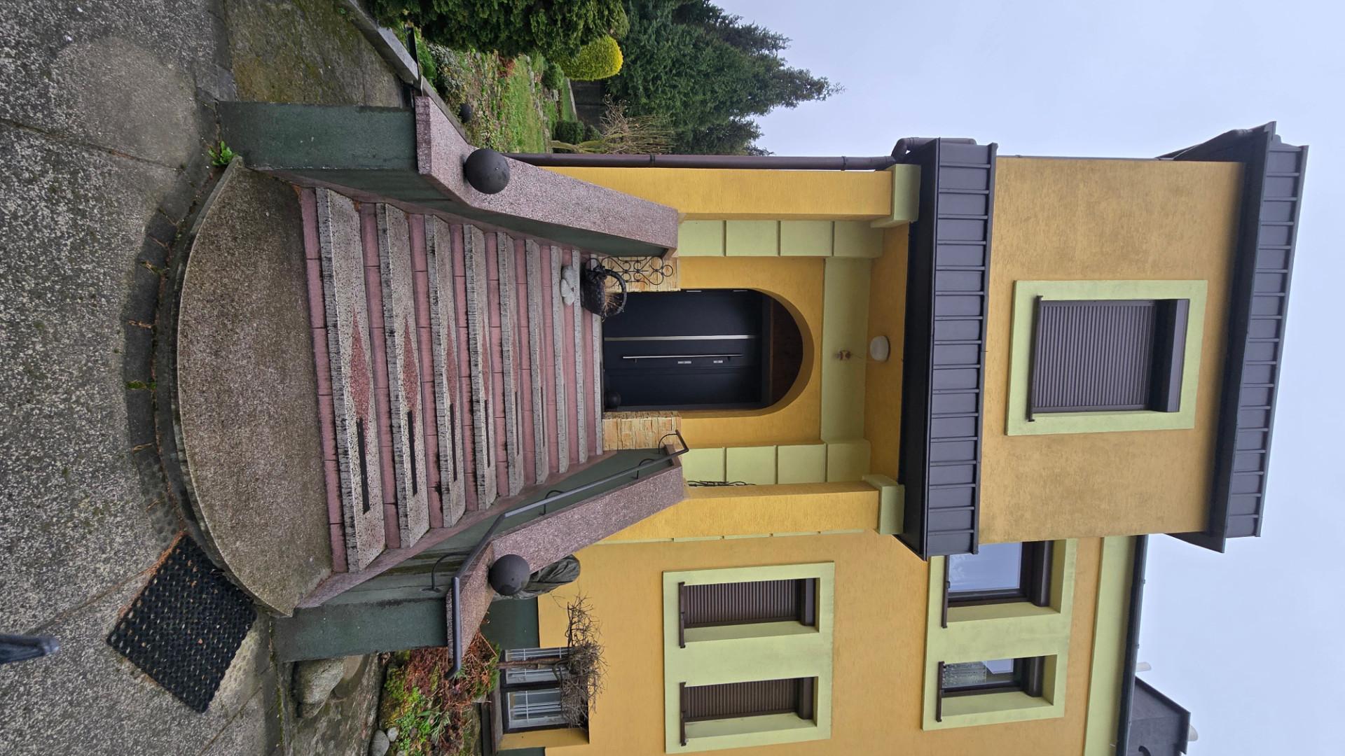 Dom do zamieszkania 220m działka 13 ar ul.Młynarska Jasło
