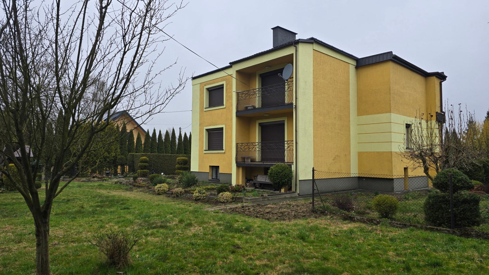 Dom do zamieszkania 220m działka 13 ar ul.Młynarska Jasło