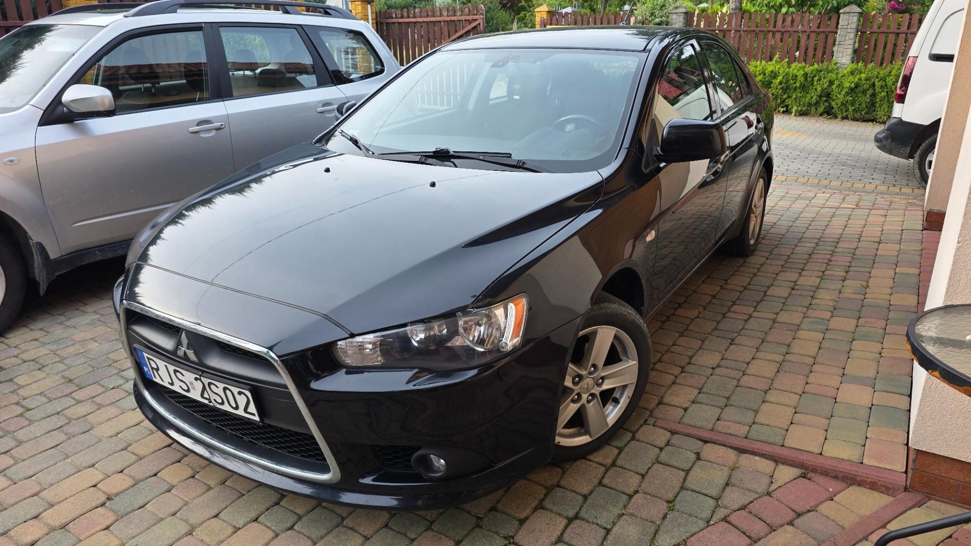 mitsubishi lancer sportbak