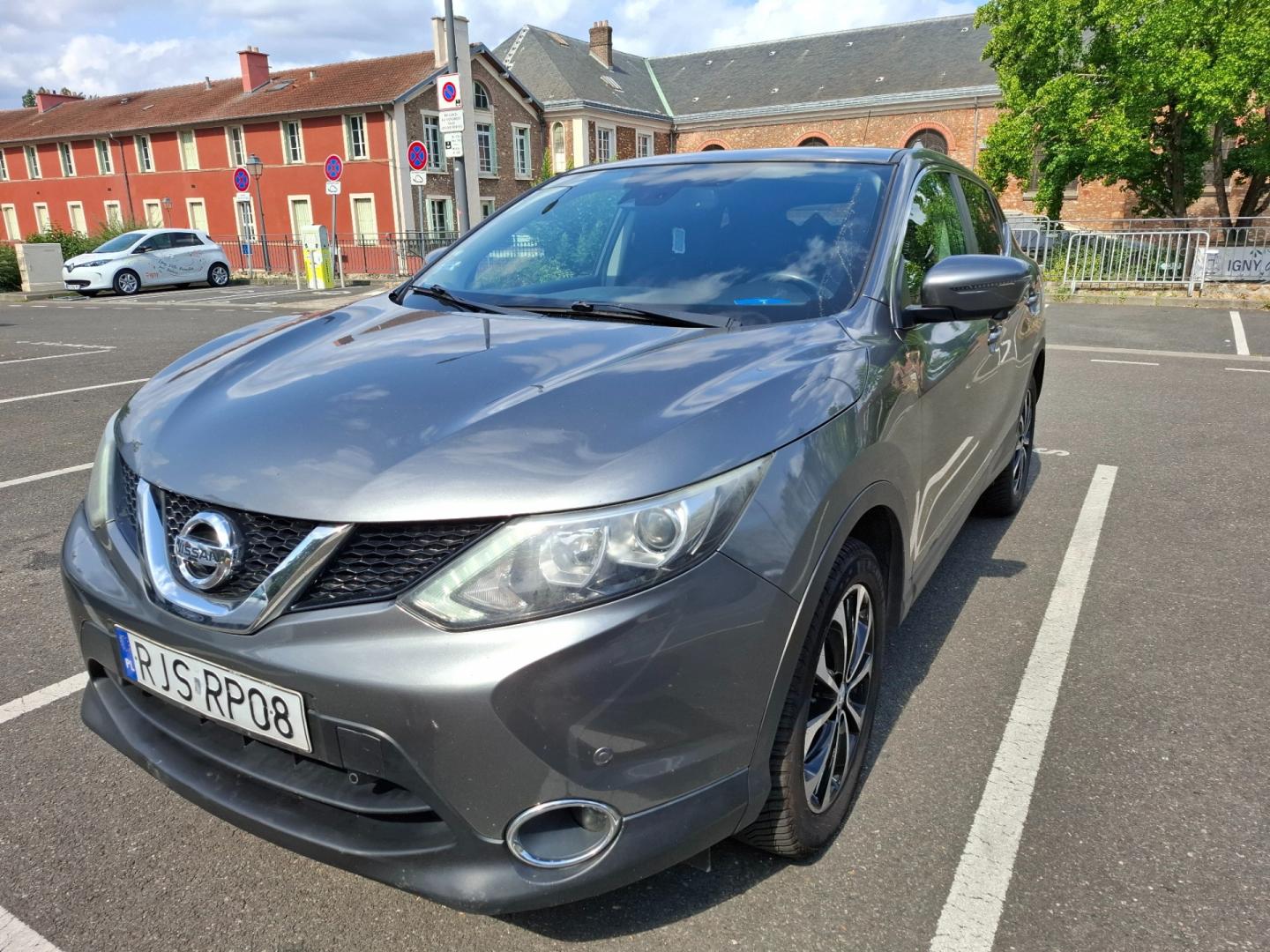 Nissan qashqai j11
