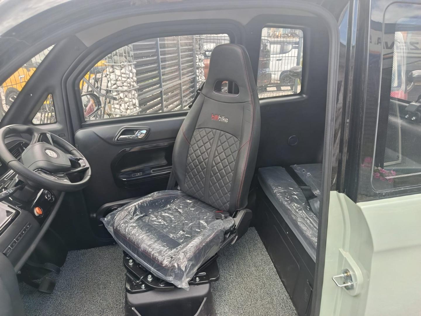 skuter elektryczny zabudowany z dachem micro car bili bike ecomo 4