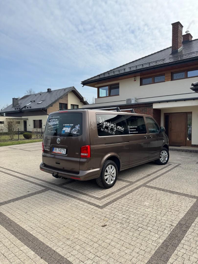 Wynajem Volkswagen Caravelle 2015 r. Comfortline Wersja LONG