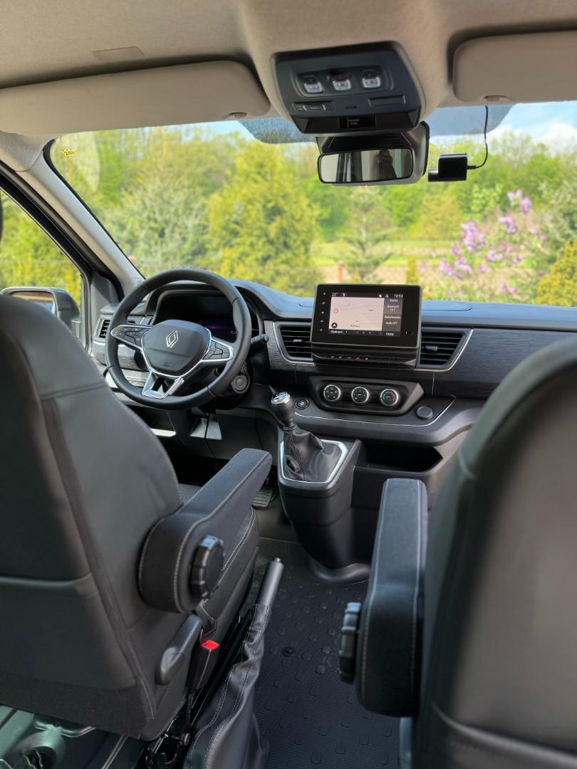 Wynajmę Renault Trafic 2024