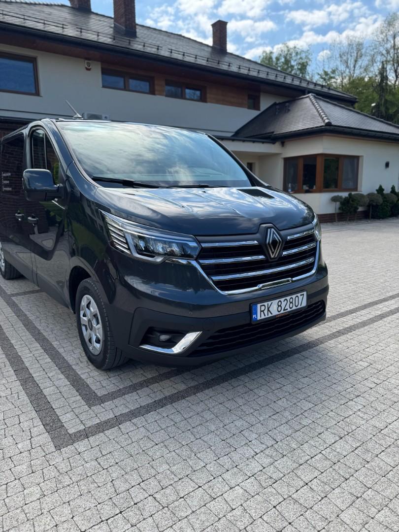 Wynajmę Renault Trafic 2024