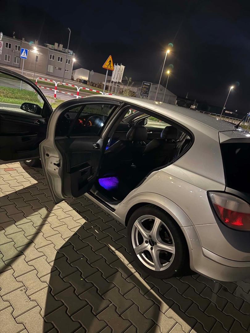 Opel Astra H 1.6 benzyna + LPG
