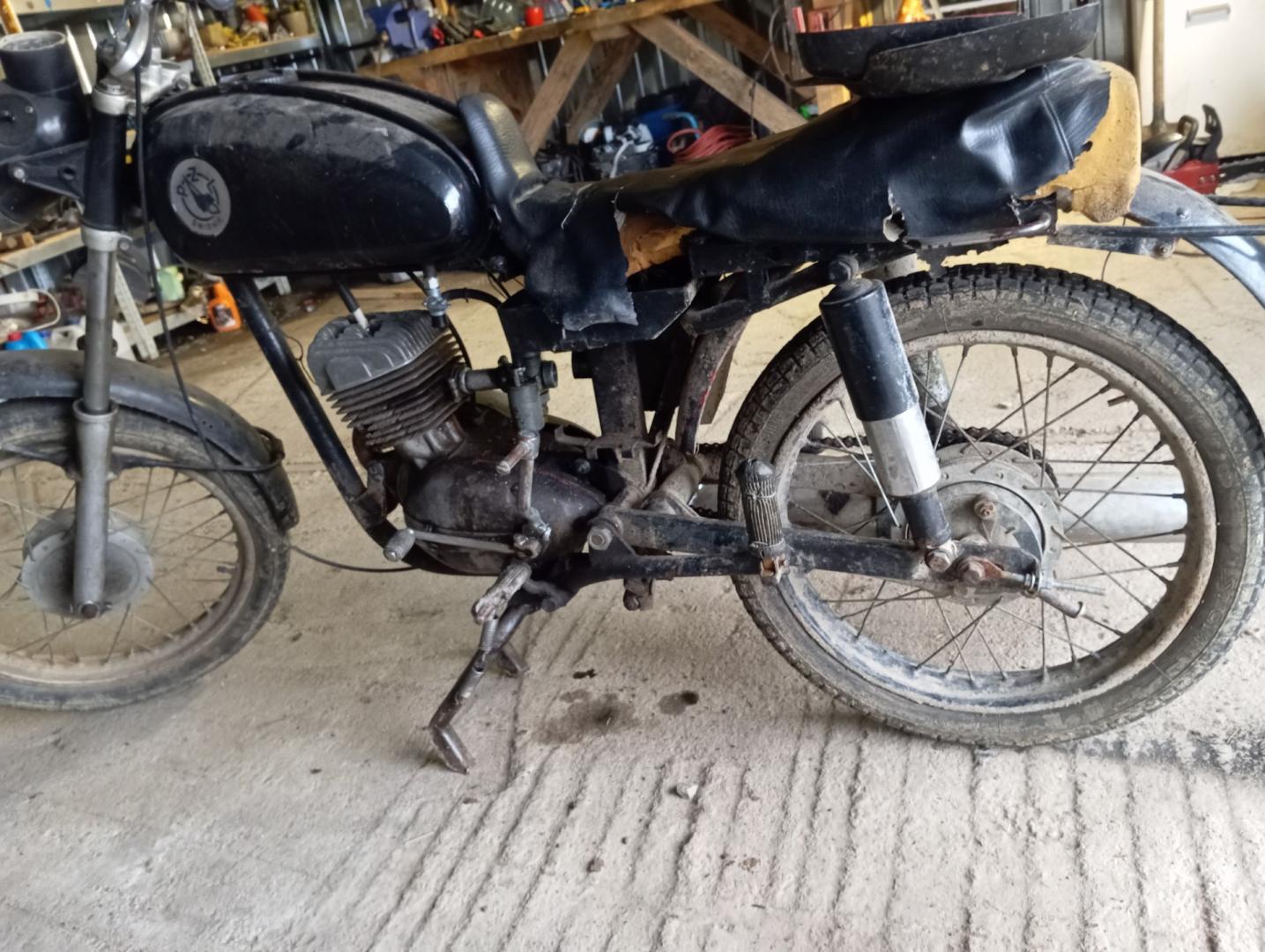 Sprzedam Hondę XL500R oraz WSK 125