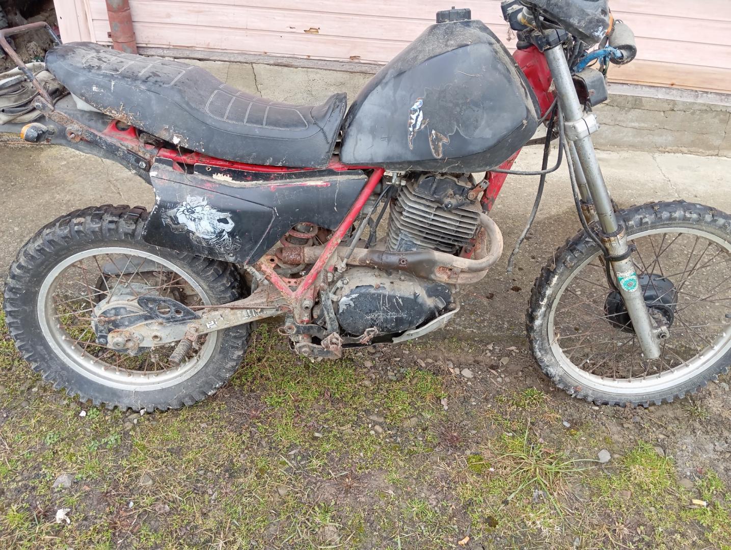 Sprzedam Hondę XL500R oraz WSK 125