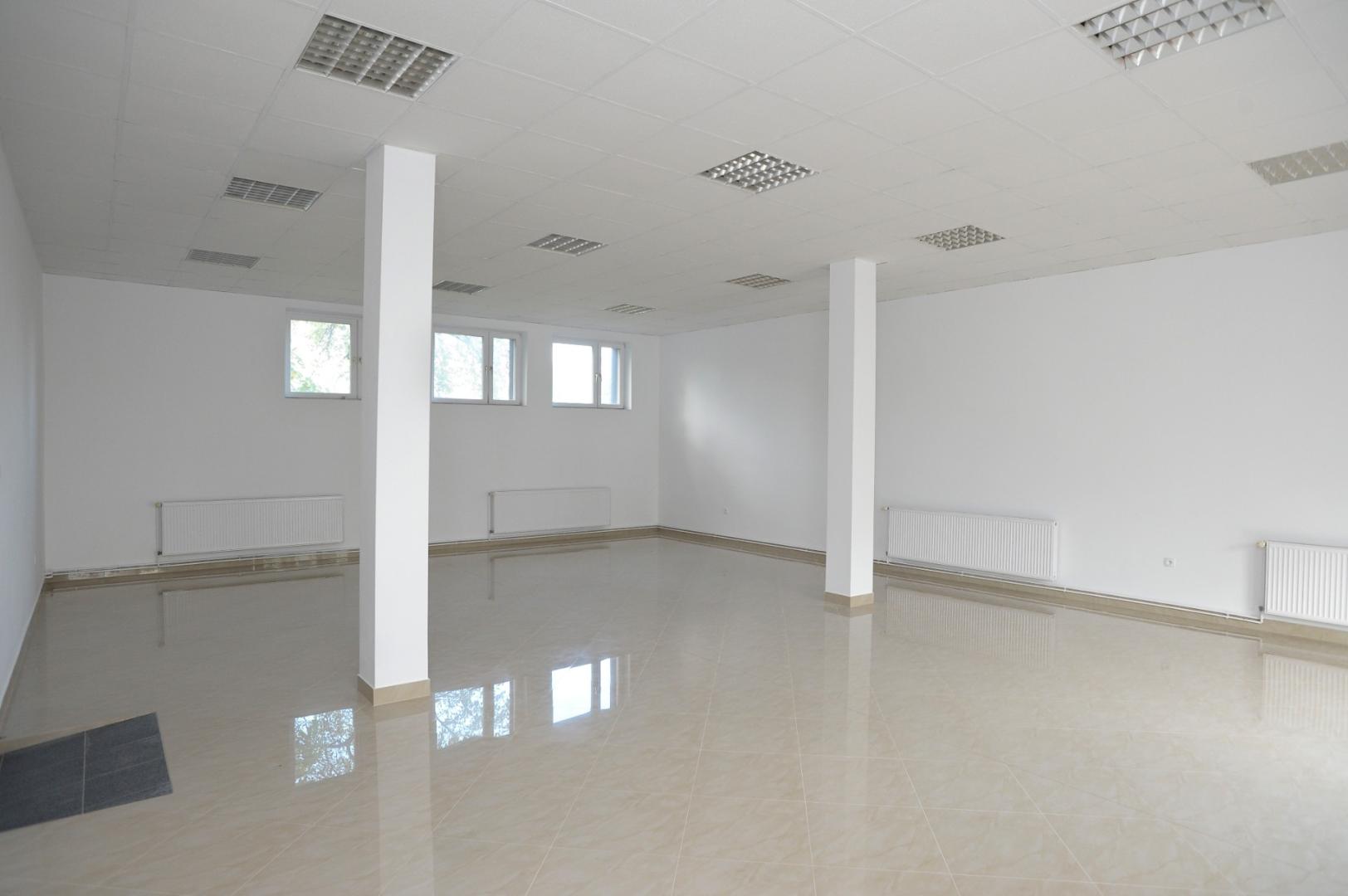 Lokal handl-usług 92 m | Centrum Jasła | Parter | Witryna | Parking