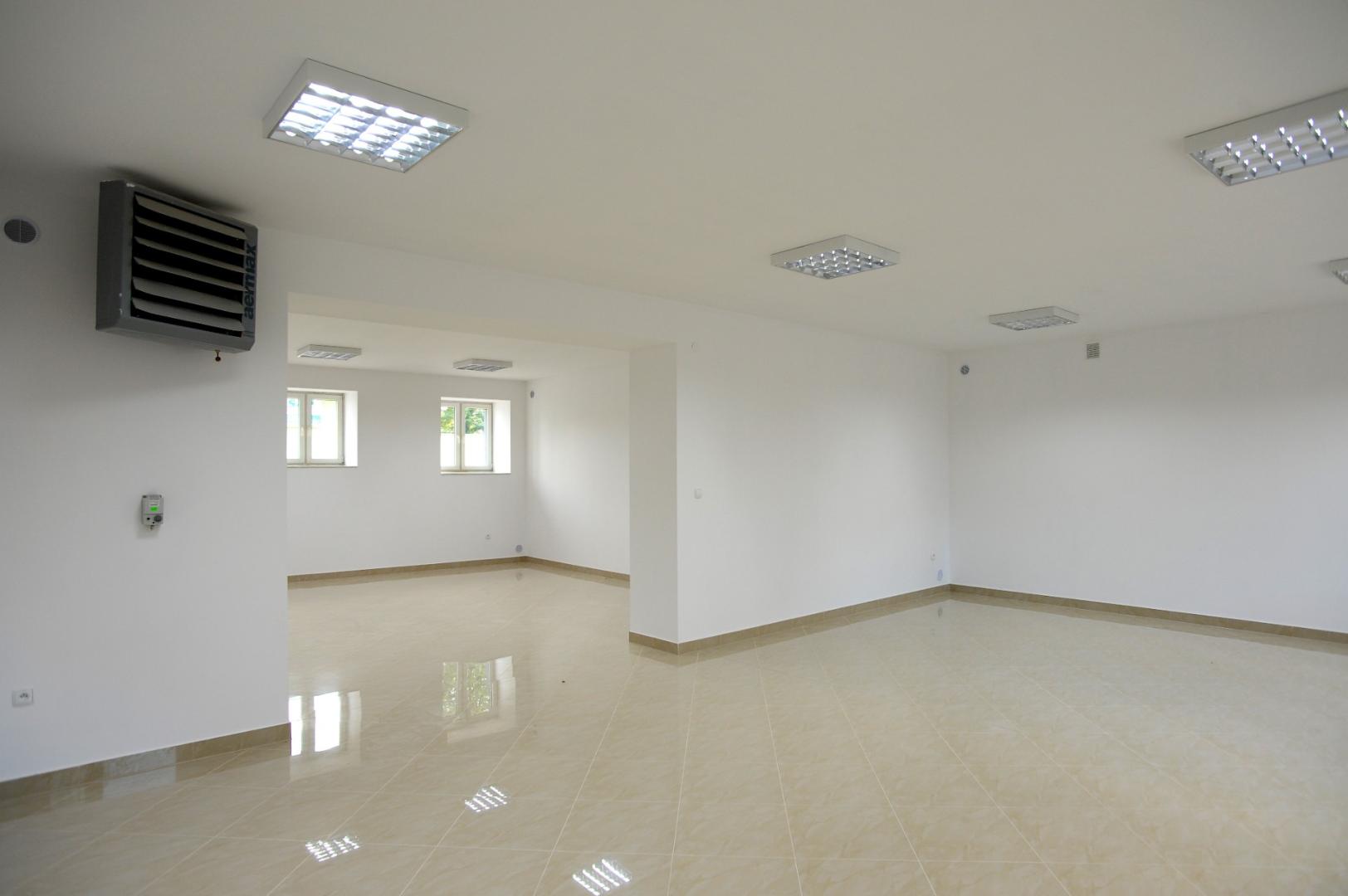 Lokal handlowo-usługowy 250 m | Parter | Witryna | Parking