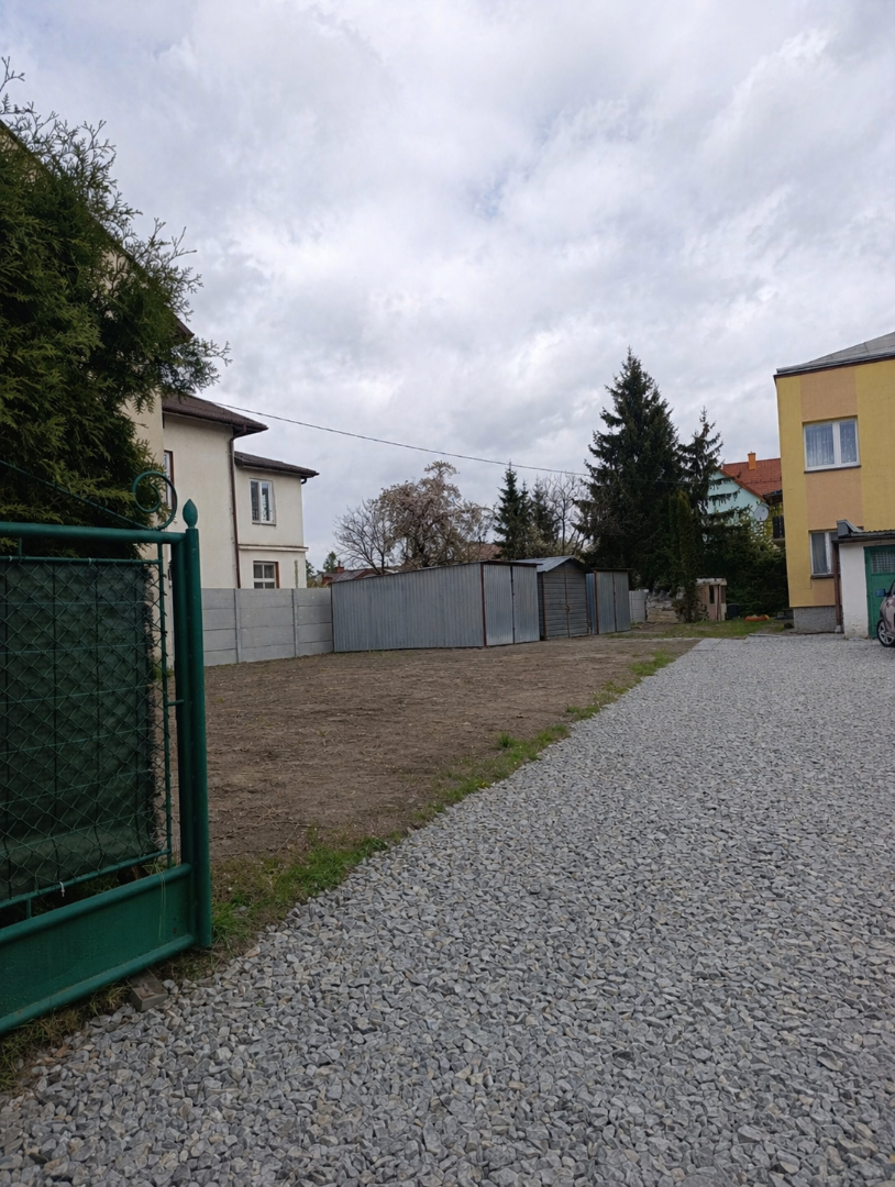 Do wynajęcia garaż blaszany w centrum Jasła, ul. Nowa