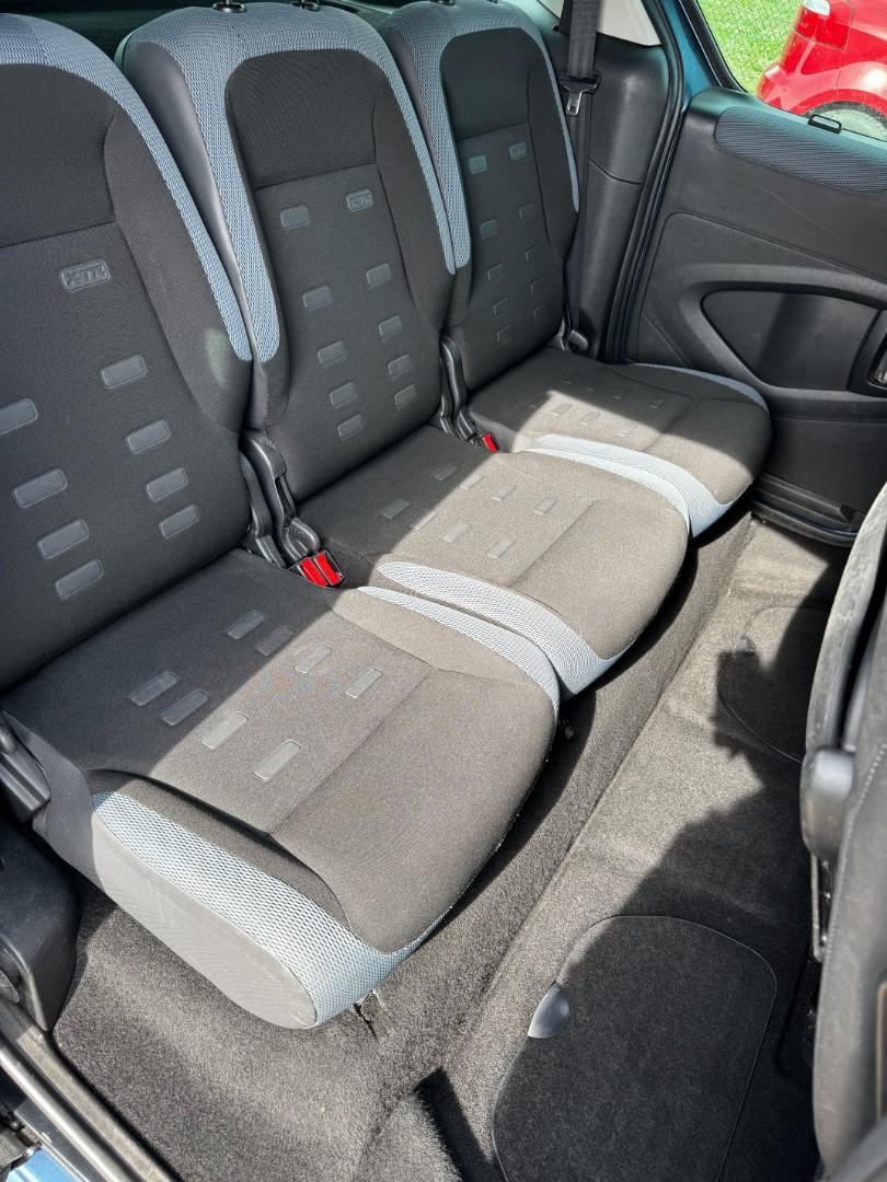 Samochód Citroen Berlingo XTR w gazie