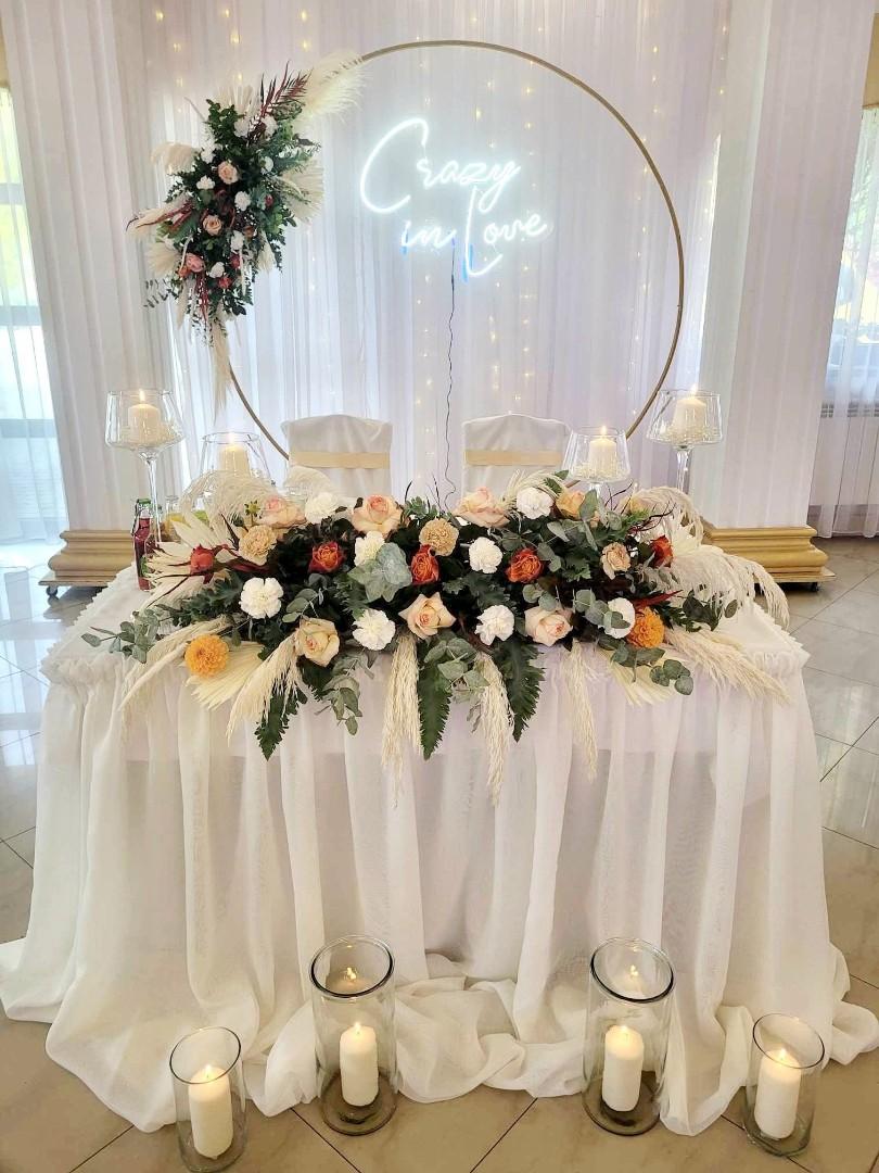 Eleganckie Dekoracje Okolicznościowe