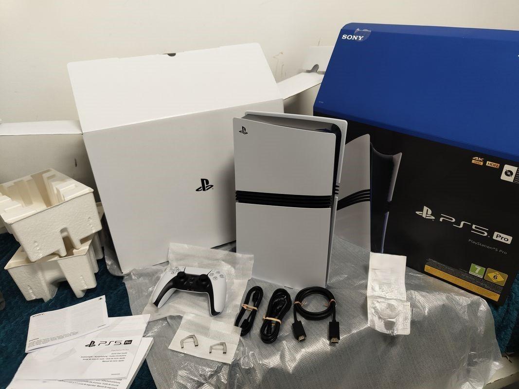 sprzedaż sony playstation ps5 pro , sony ps5 slim, xbox series x 2tb