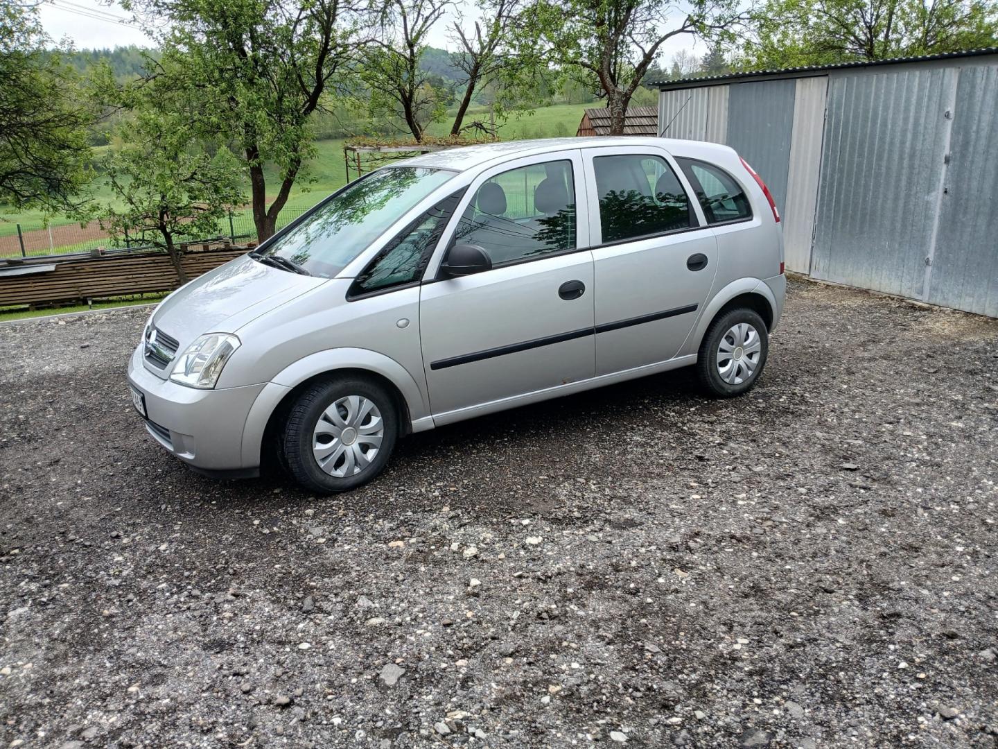 Opel Meriva A 2004