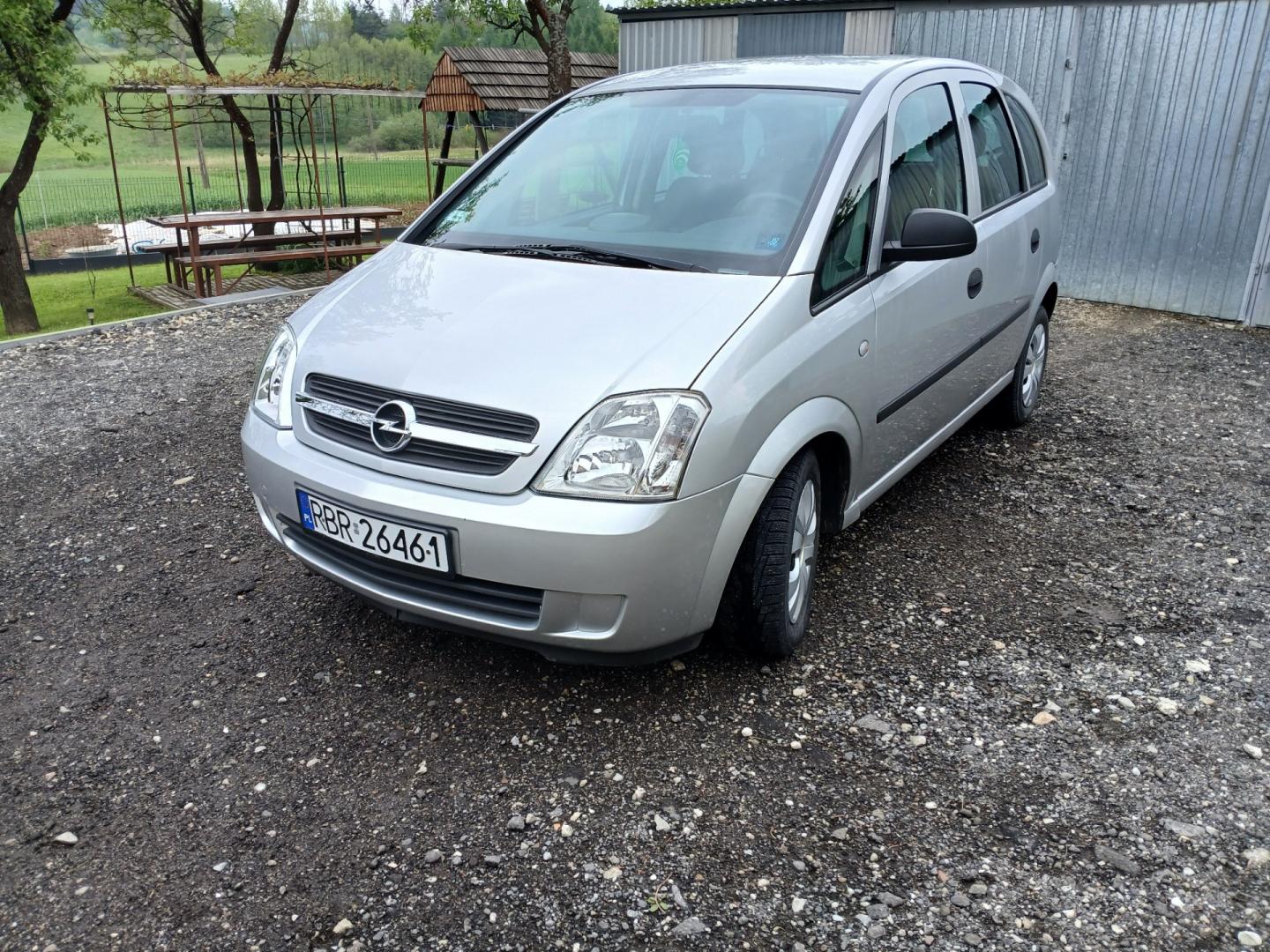 Opel Meriva A 2004