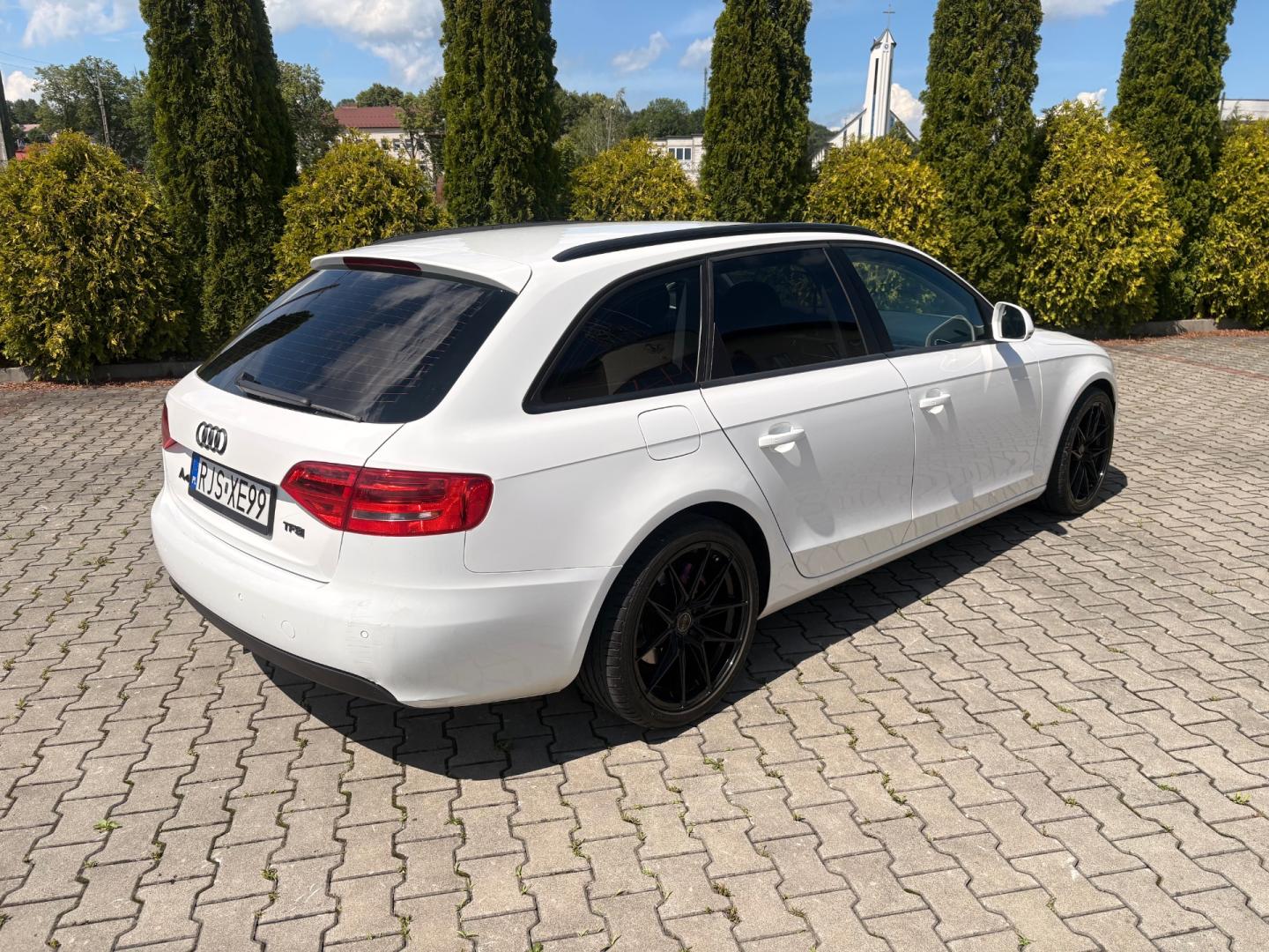 audi a4 b8 avant 1.8 tfsi 160 km  2008 rok