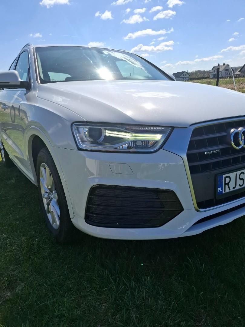 Białe Audi Q3 automat 4x4