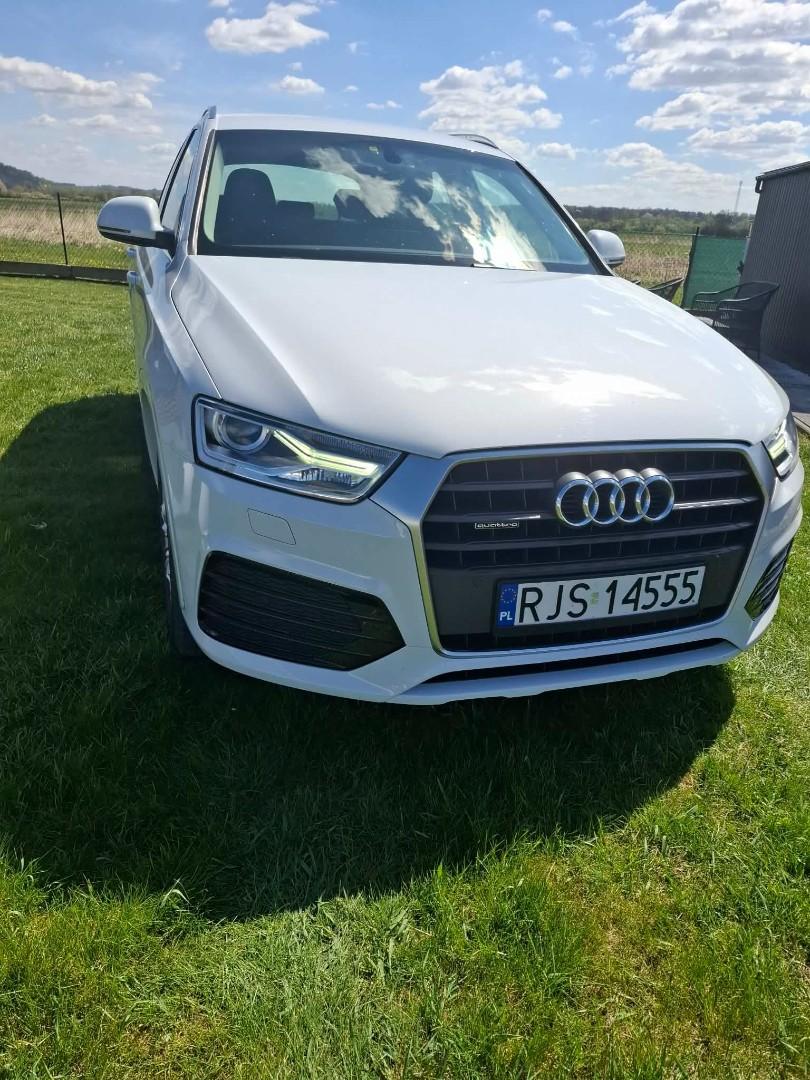 Białe Audi Q3 automat 4x4