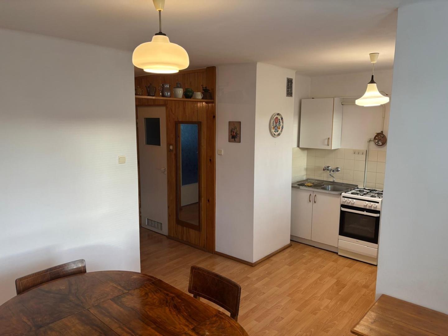 Bezpośrednio: 3 pokoje/ 56,3 m2 / 2 piętro / ul. Ducala/ centrum