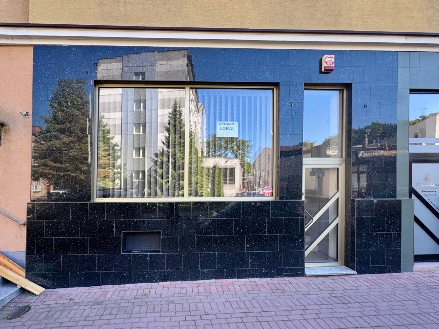 Lokal do wynajęcia 31 m2, ul. Mickiewicza 1, centrum Jasło